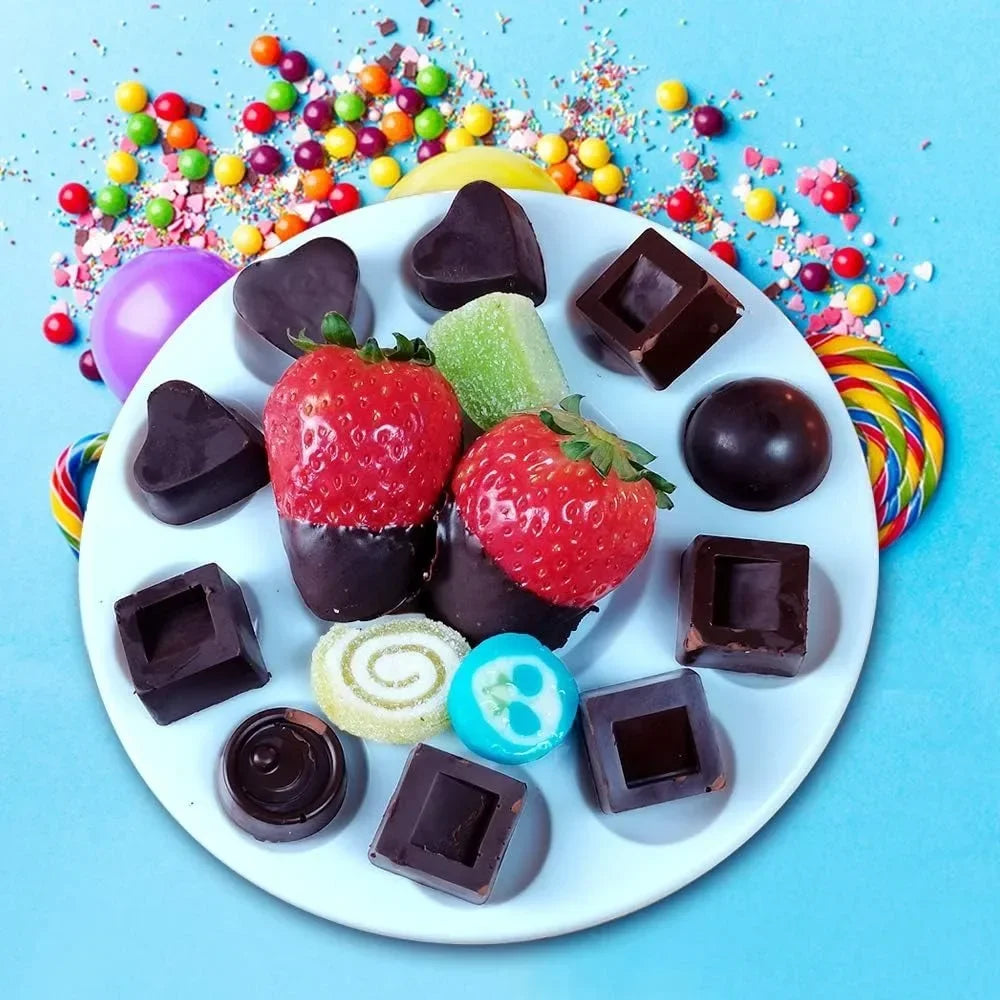 Art works and painting supplies,, plastic paint palettes for children or students to paint on school projects or in art classes