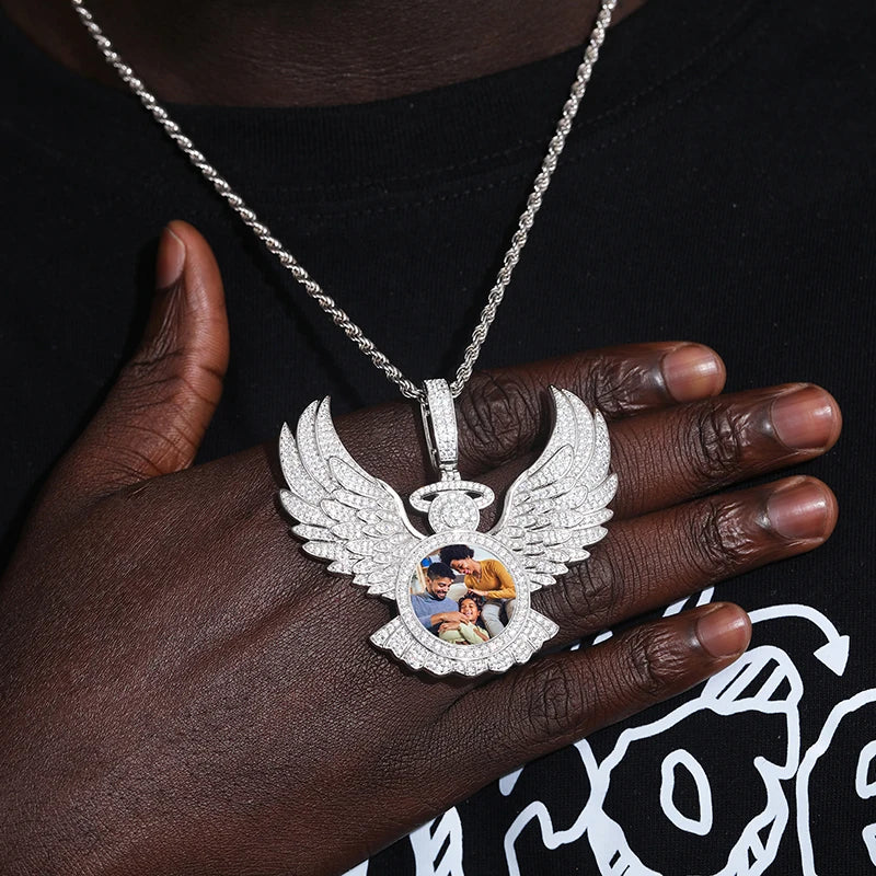 New Custom Memorial Picture Pendant Necklace Angel Wing Custom Photo Engrave Name Iced Out Medallions Pendant Hip Hop Jewelry