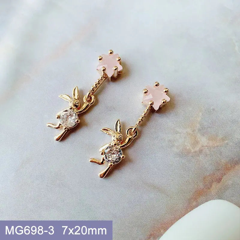 10pcs Luxury Kawaii Love Heart Pink Sailor Moon Star Nail Art Parts Zircon Manicure Nails Accesorios Supplies Decorations Charms