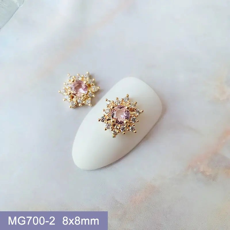 10pcs Luxury Kawaii Love Heart Pink Sailor Moon Star Nail Art Parts Zircon Manicure Nails Accesorios Supplies Decorations Charms