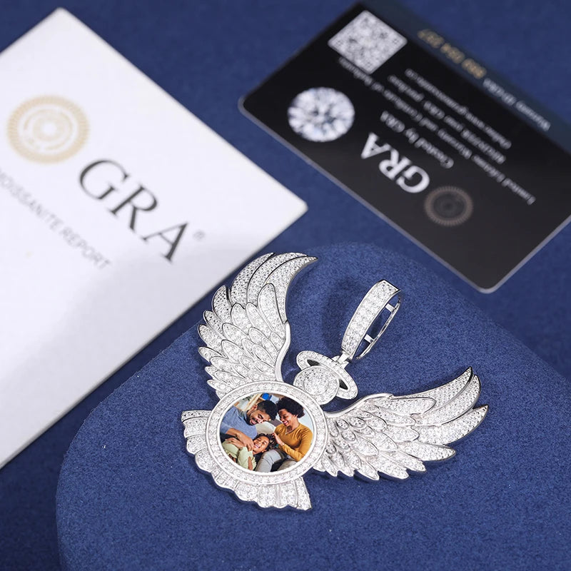 New Custom Memorial Picture Pendant Necklace Angel Wing Custom Photo Engrave Name Iced Out Medallions Pendant Hip Hop Jewelry