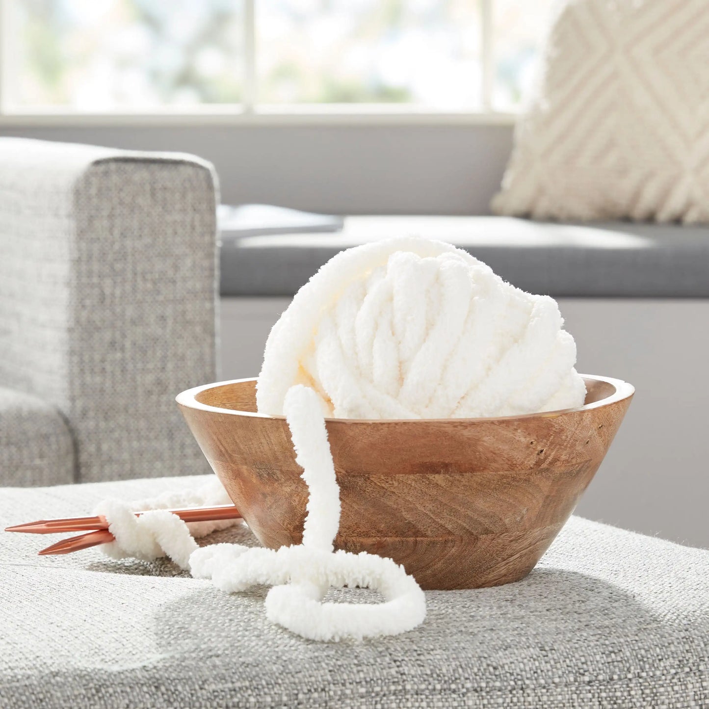 Chunky Chenille Yarn, 31.7 yd, Ivory, 100% Polyester, Super Bulky, Easy care, machine washable and dryable