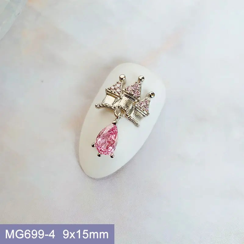10pcs Luxury Kawaii Love Heart Pink Sailor Moon Star Nail Art Parts Zircon Manicure Nails Accesorios Supplies Decorations Charms
