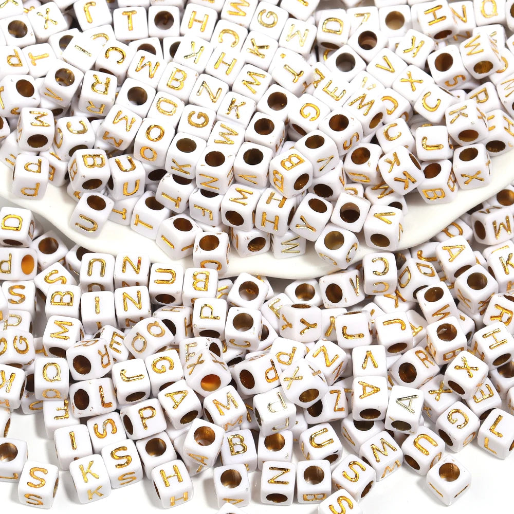 100Pcs/Lot 4.5mm 6mm Cube Acrylic Beads Alphabet Gold Letter Spacer Loose Beads 
For DIY Crafts Ornament Making