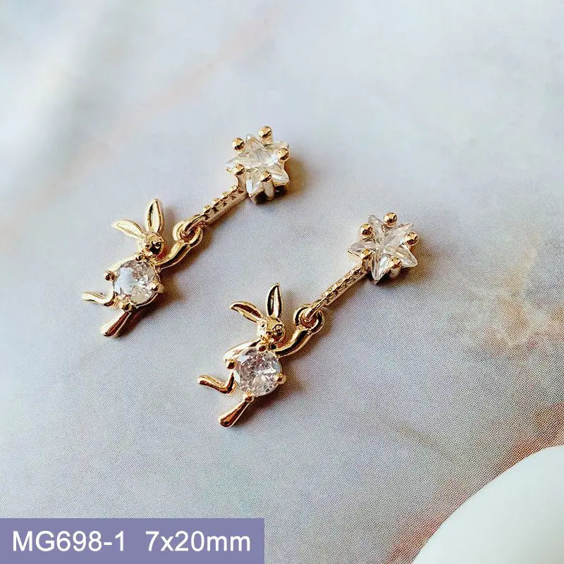 10pcs Luxury Kawaii Love Heart Pink Sailor Moon Star Nail Art Parts Zircon Manicure Nails Accesorios Supplies Decorations Charms