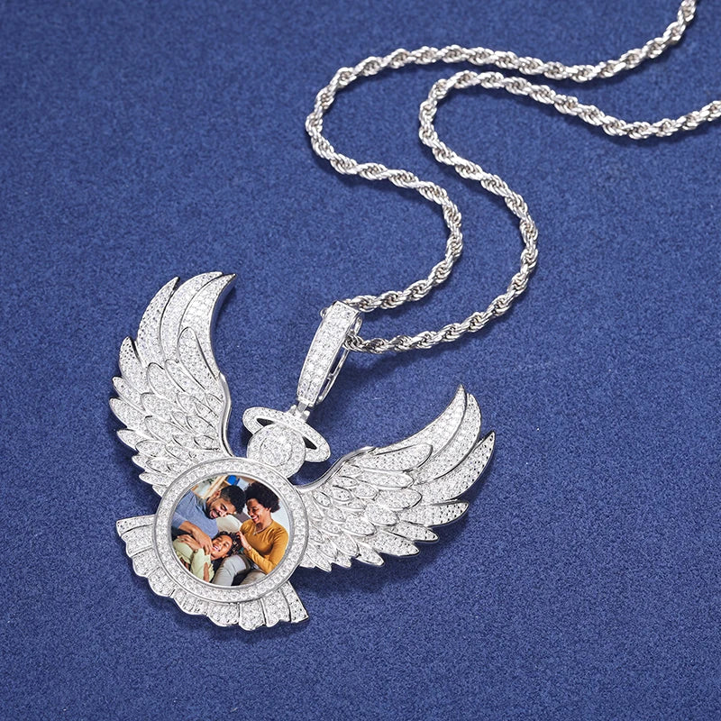New Custom Memorial Picture Pendant Necklace Angel Wing Custom Photo Engrave Name Iced Out Medallions Pendant Hip Hop Jewelry