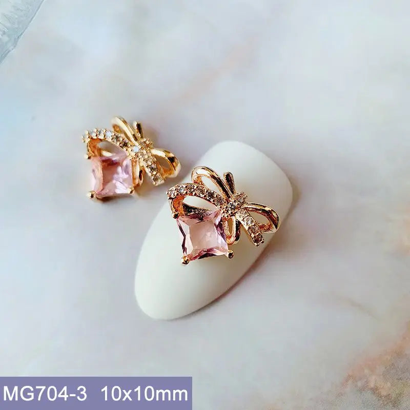 10pcs Luxury Kawaii Love Heart Pink Sailor Moon Star Nail Art Parts Zircon Manicure Nails Accesorios Supplies Decorations Charms