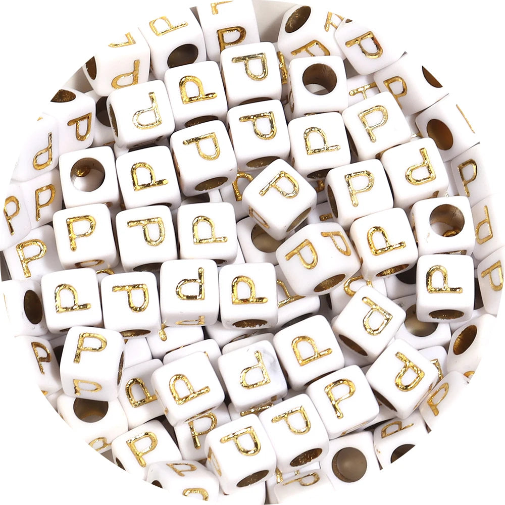 100Pcs/Lot 4.5mm 6mm Cube Acrylic Beads Alphabet Gold Letter Spacer Loose Beads 
For DIY Crafts Ornament Making