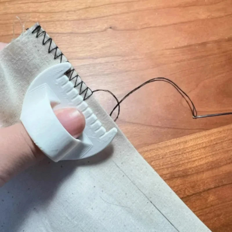 Easy-Grip 3D Printed Sewing Tool for Beginners & Seniors - 4mm Spacing Plastic Hand Sewing Aid, Prevents Skipping Stitches